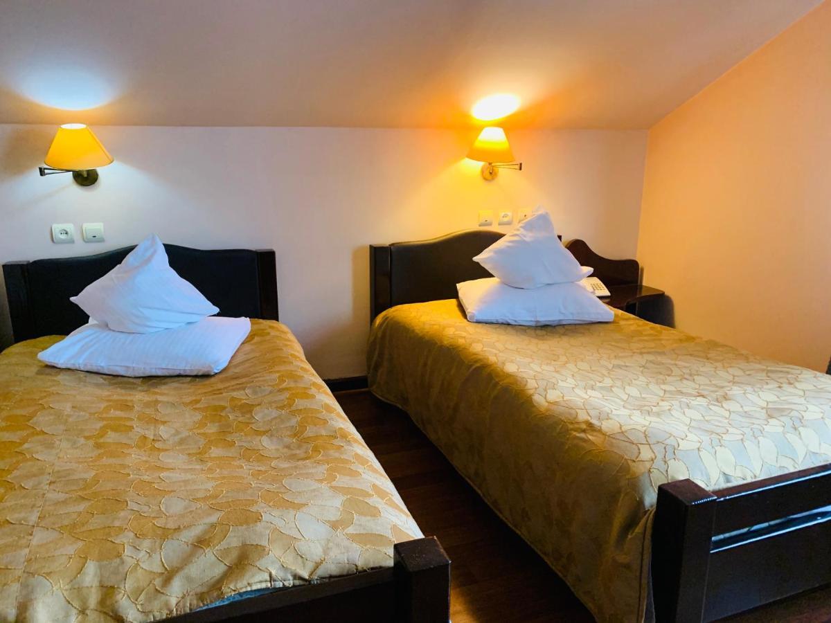 Motel Restaurant Lowe Deva Eksteriør bilde