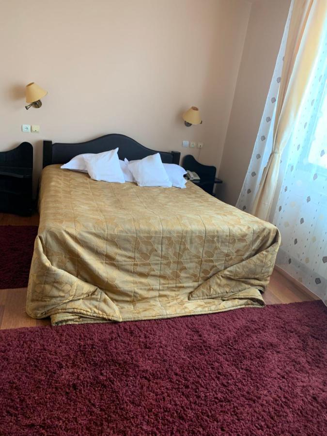 Motel Restaurant Lowe Deva Eksteriør bilde